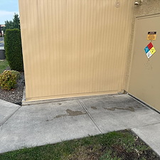 Maintaining-a-Spotless-Standard-for-Taco-Bell-Locations-Across-South-Jersey 2