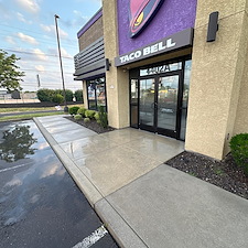 Maintaining-a-Spotless-Standard-for-Taco-Bell-Locations-Across-South-Jersey 0